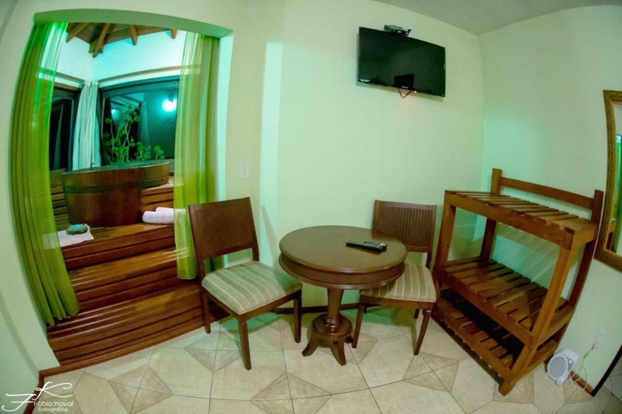 Rodeio Das Lagoas Hotel กัมบารา ภายนอก รูปภาพ